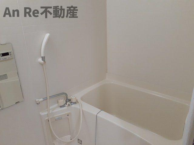 サニーヒルズⅡの浴室