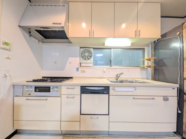 深江南町4丁目中古戸建のキッチン