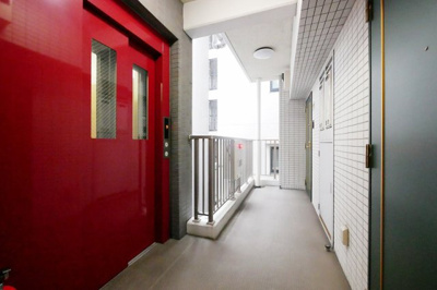 【外観】 | ＴＲＡＤＩＳ ＮＩＰＰＯＲＩ Ｅ