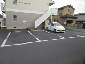 【駐車場】