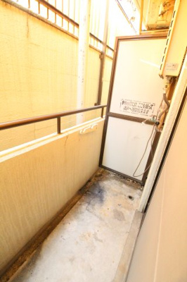 【バルコニー】 | 春日ハイツ
