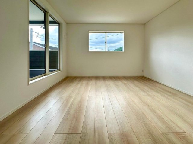 クレイドルガーデン 　富山市千原崎　第1