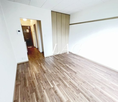 【居間・リビング】 | エスポワール  | 洋室のお部屋です。