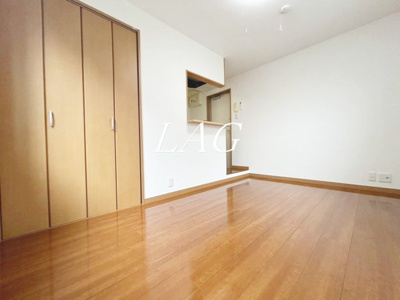 【居間・リビング】 | フラットテラスＡ | 洋室のお部屋です。