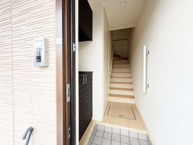 シャーメゾン ラディアの玄関