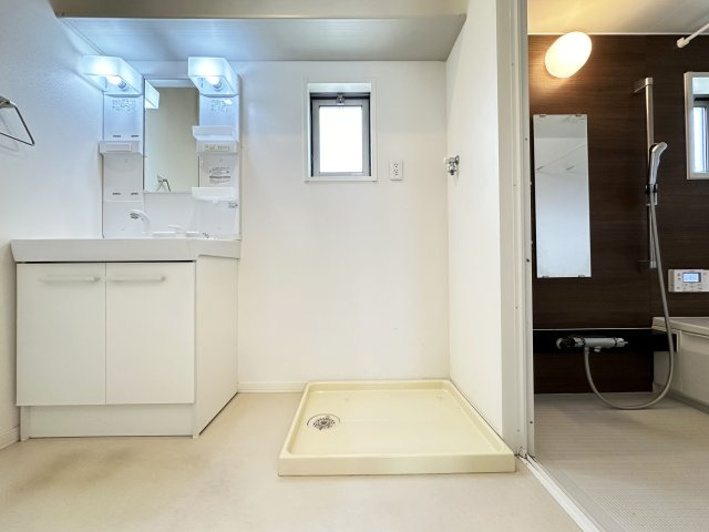 シャーメゾン ラディアの洗面所