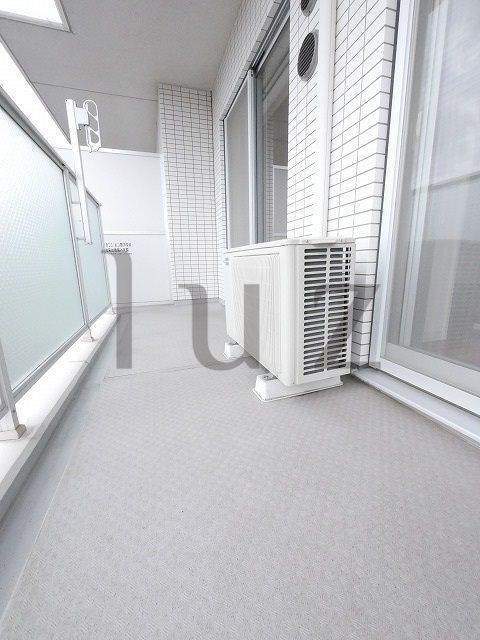 サニーリヴ北新横浜のバルコニー