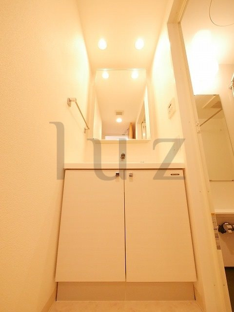サニーリヴ北新横浜の洗面所