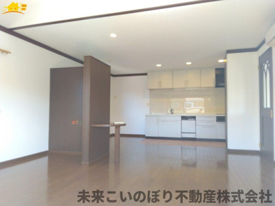 【居間・リビング】 | 久喜市西大輪中古戸建て