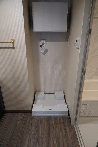 モンテヴェルデ神楽坂弐番館の洗面所|洗濯機置場です
