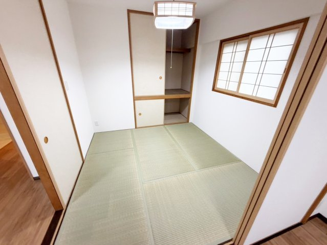 アウレリア上新庄ペアパークスの和室