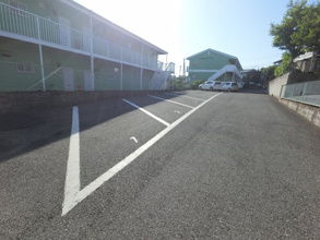 【駐車場】 | ラールコンホールターベウ　B