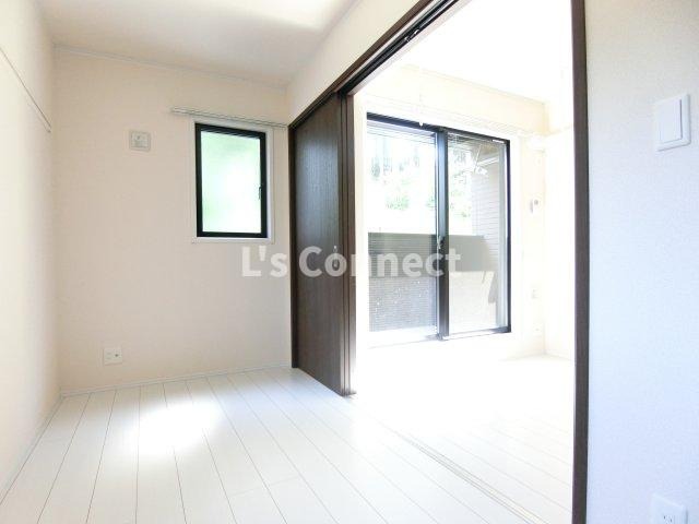 【その他】 | Casa de La Paz(カーサ デ ラパス) | ３．５帖の洋室は寝室として使えます。