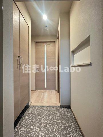 リファレンス竹下駅前の玄関