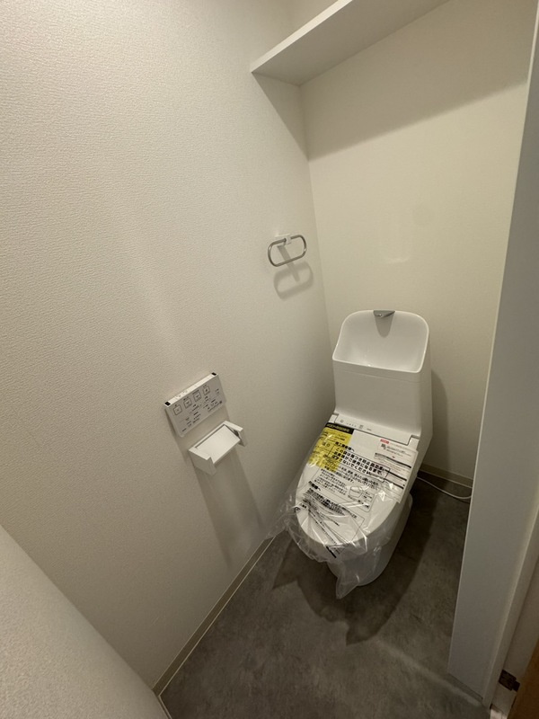 エルネストのトイレ|清潔感のあるトイレです。