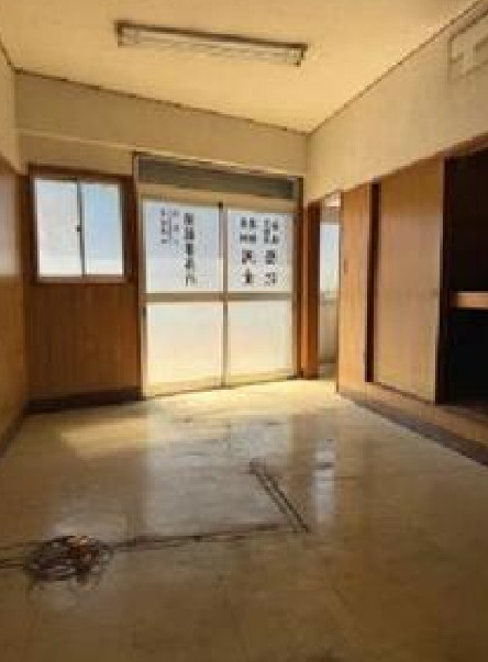 大阪市淀川区十三東２丁目の店舗の内装