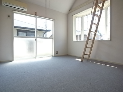 【寝室】 | ラダトーム | 落ち着いて過ごせるお部屋なので、寝室にいかがでしょうか