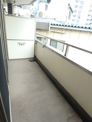 奥行きのあるバルコニー！
