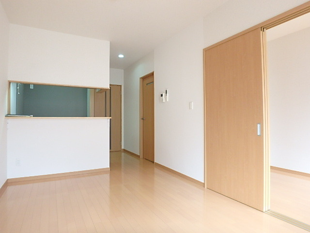 会話の弾むカウンターキッチン付きのLDKです♪