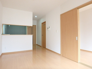 会話の弾むカウンターキッチン付きのLDKです♪