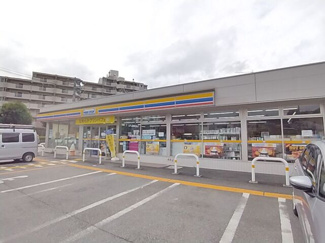 ミニストップ富士見鶴瀬西店まで450ｍ