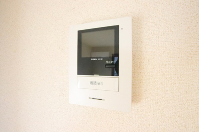 来訪者の顔がわかるので安心ですね