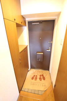 【※他号室参考写真】玄関まわり