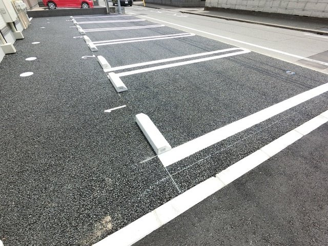 ステンルークスの駐車場|駐車場