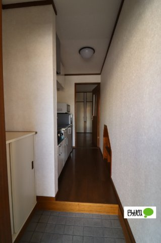 前橋市本町１丁目のアパートの玄関
