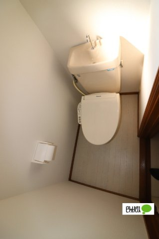 前橋市本町１丁目のアパートのトイレ