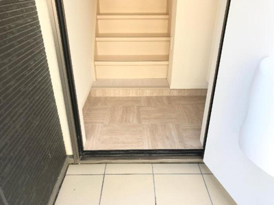 【玄関】 | ドレッセ・Ｓ | 玄関