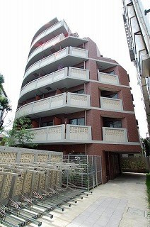 ステージファースト世田谷用賀の外観