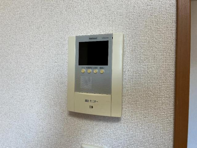 ハイヴィレッジ詩音Ⅱの内装|カメラ付インターホン