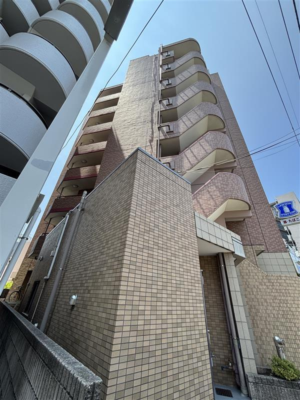 Belleviage Omuraiの外観