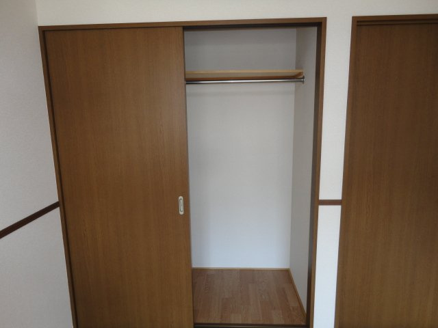 ローズハイムの収納|クローゼット