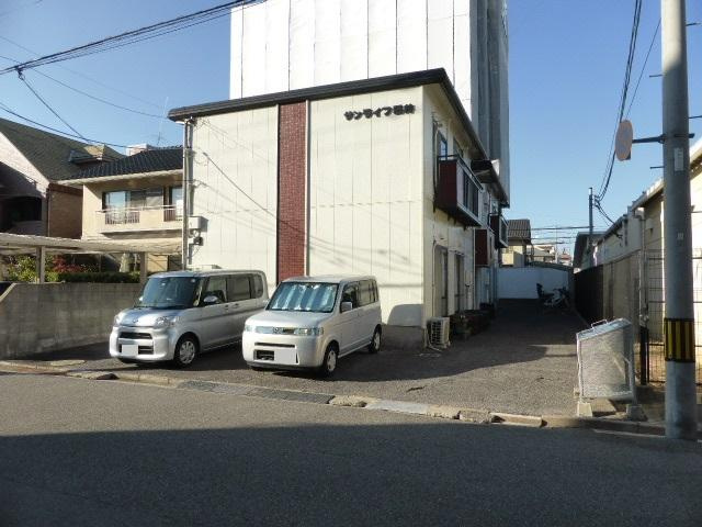 サンライフ石井の外観
