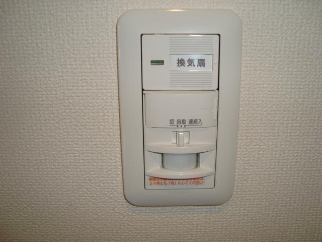 Kadettのその他|人感センサー