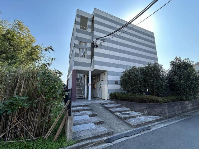 レオパレスパインヒルⅡの外観