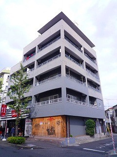 エクセレント下北沢の外観