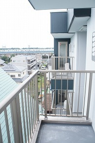 リブリ・クレヨンのバルコニー