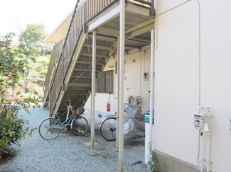 共用階段