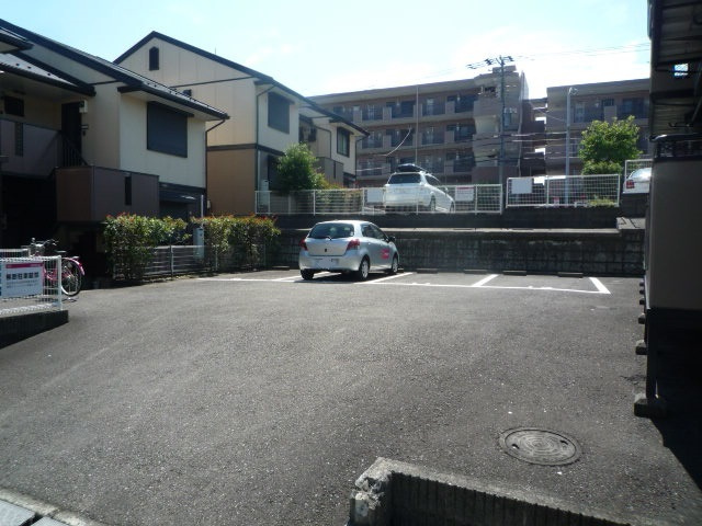 敷地内駐車場(要空き確認）