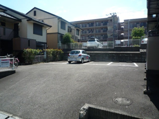 敷地内駐車場(要空き確認）