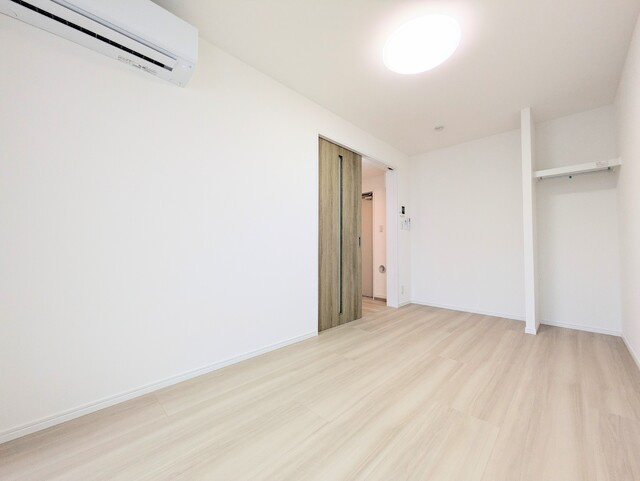 照明器具は残置物となります。