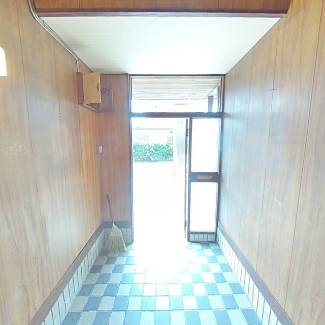 瑞穂市本田1554番地134貸家の玄関