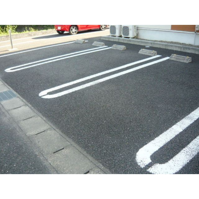 パティオの駐車場