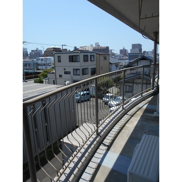 駅北マンション　Ａ棟のバルコニー