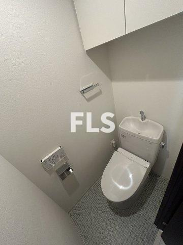 新宿区片町の賃貸マンションのトイレ
