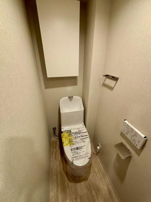 【トイレ】 | 【5日(土)・6日(日)室内見学可能】メイツ草加 | ウォシュレット付きのトイレです♪