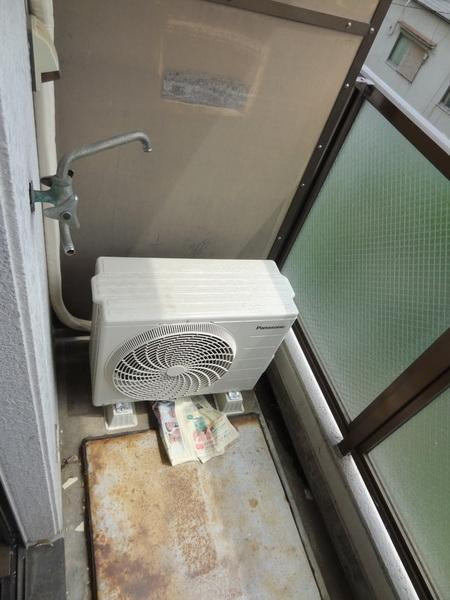 グリーンパークハイツのバルコニー|★洗濯機はここへ★